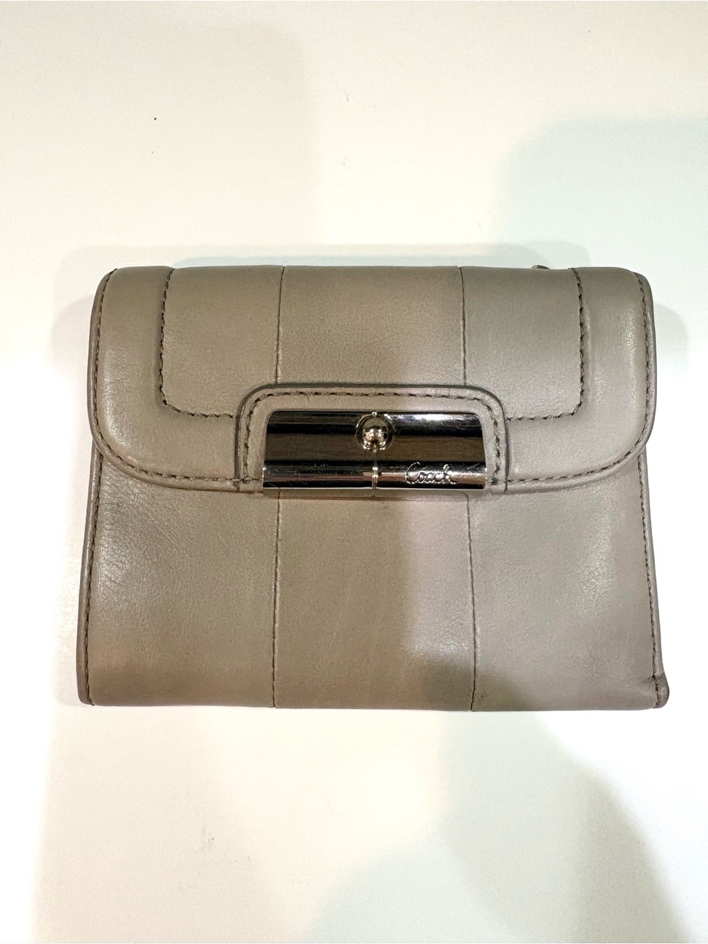 Vintage Coach Gray/Taupe Leather Kristin Wallet with Silver-Tone Hardware